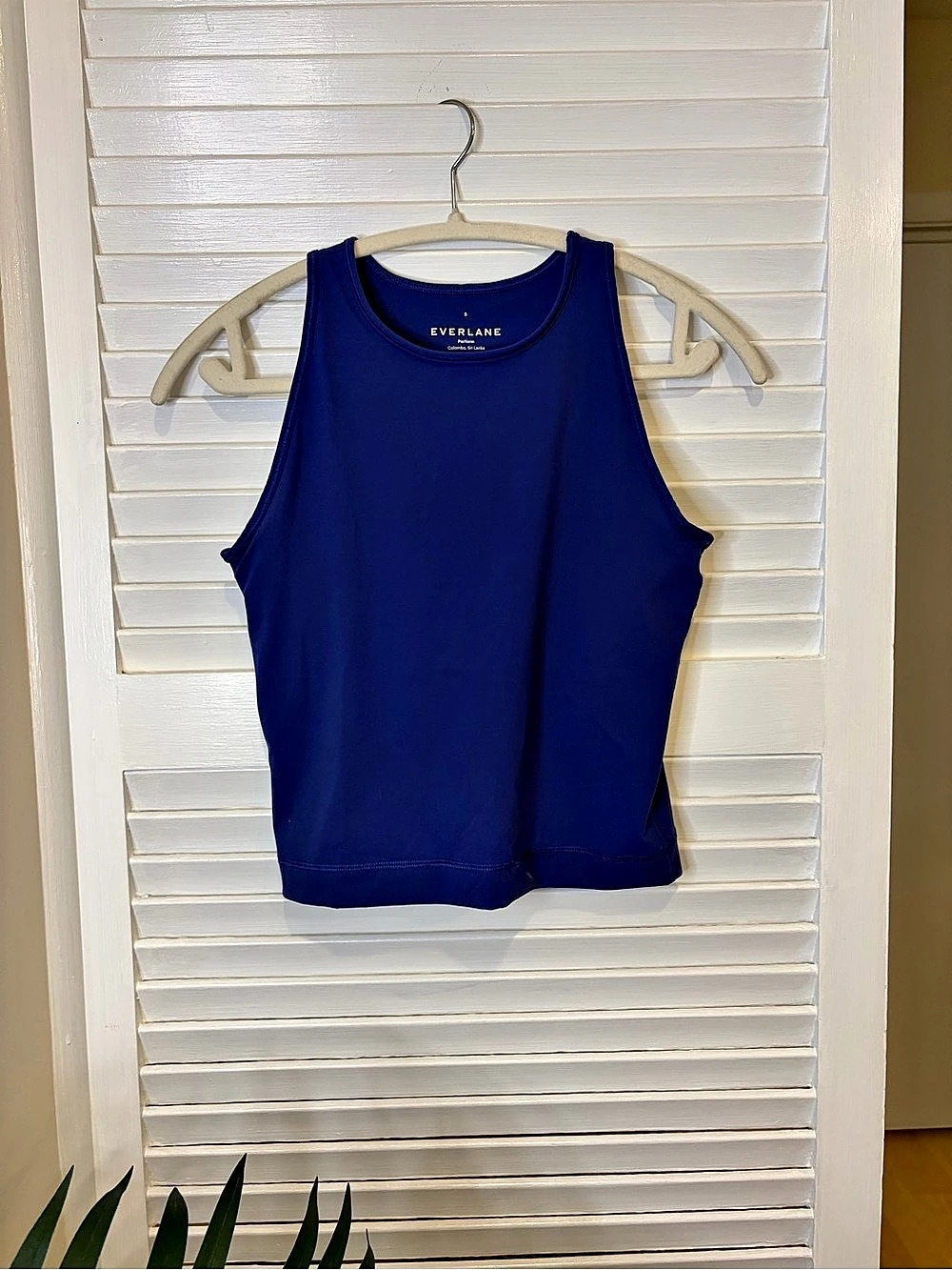Everlane The Perform Tank with Built-In Bra Blue Small Atheisure Like New